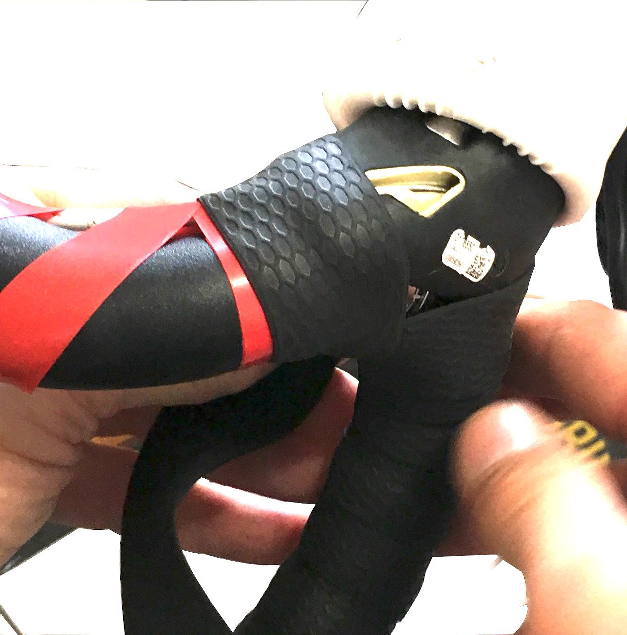 How to easily place your handlebar tape?
