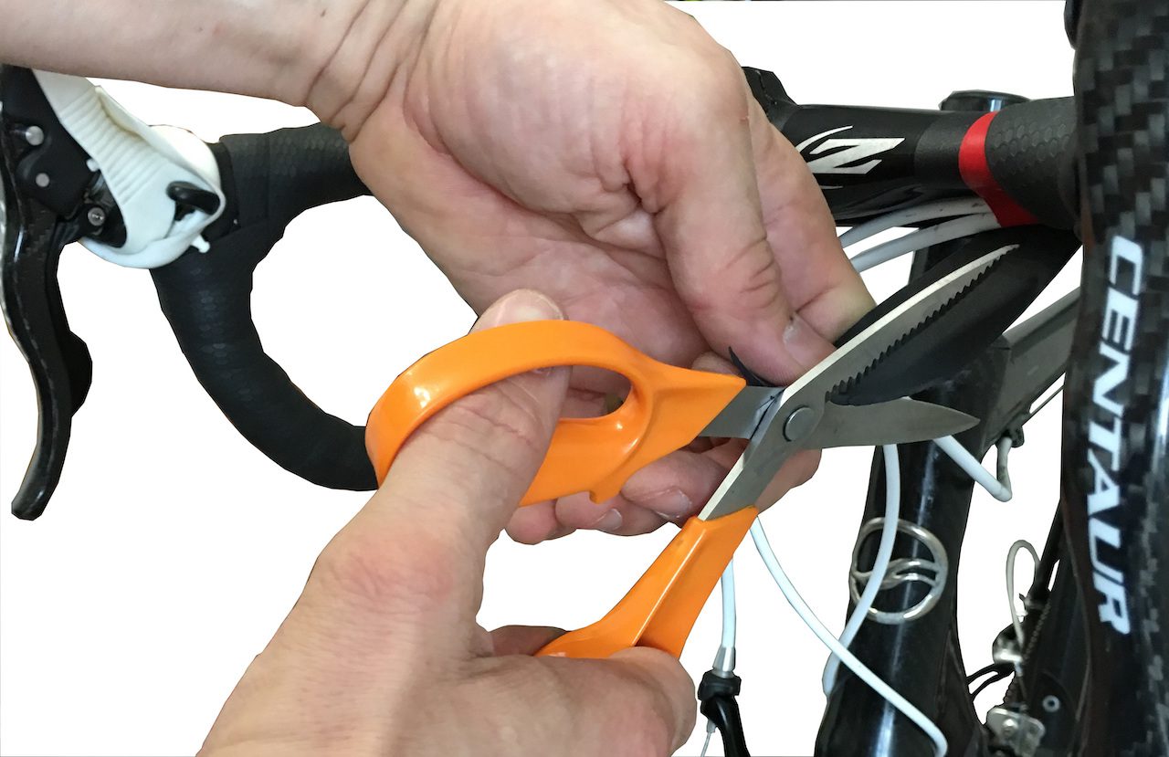 How to easily place your handlebar tape?
