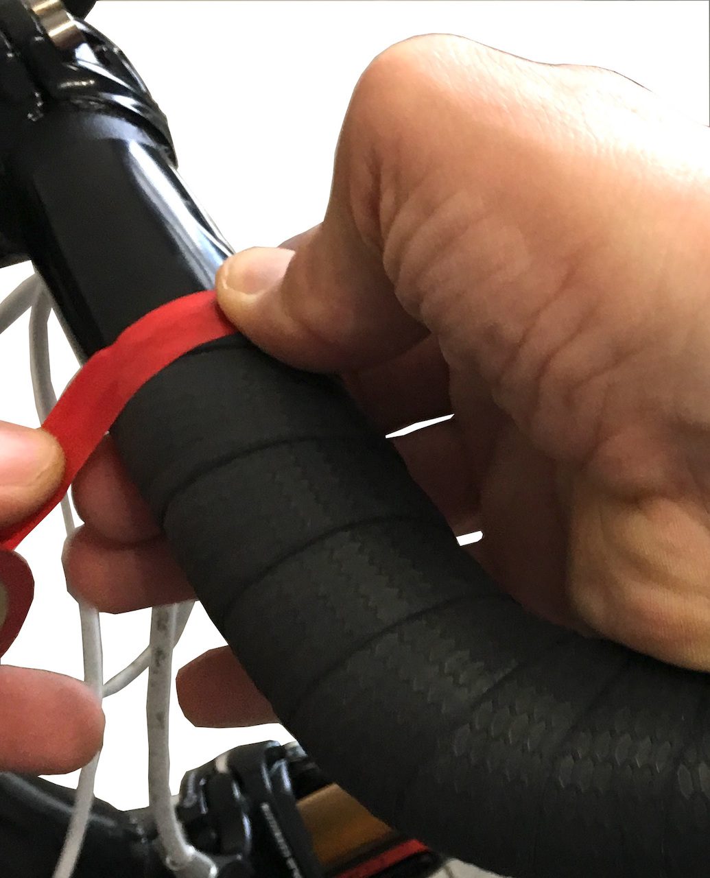 How to easily place your handlebar tape?
