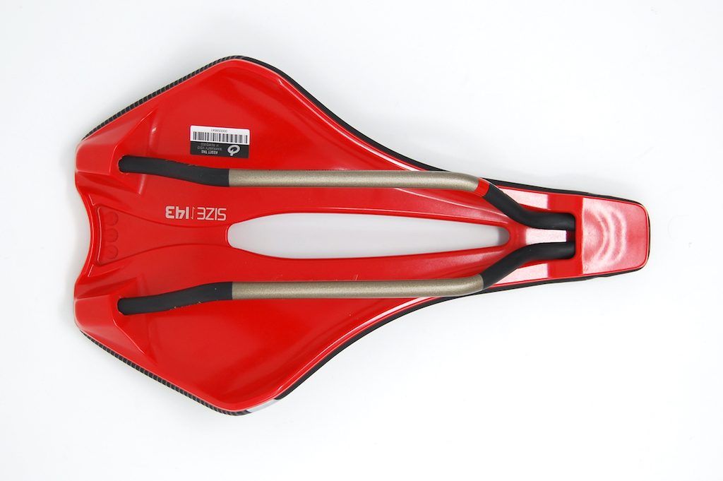 Coque de la selle Prologo Dimensions