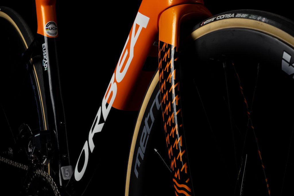 Fourche Orbea OMX Fundacion Euskadi Vélos Équipes Pros 2020