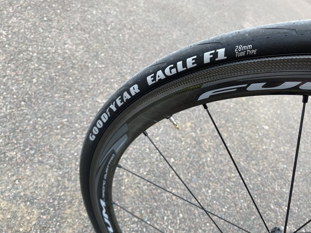 Good Year Eagle F1 Test