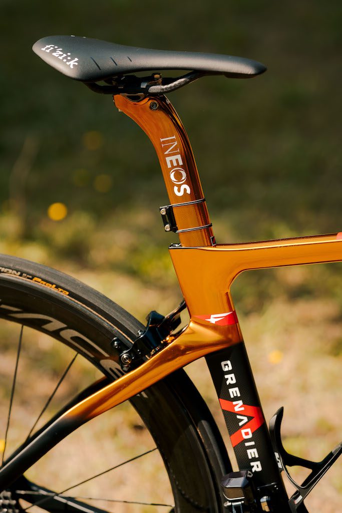 2021 Richard Carapaz Pinarello Dogma F Tokyo Champion olympique