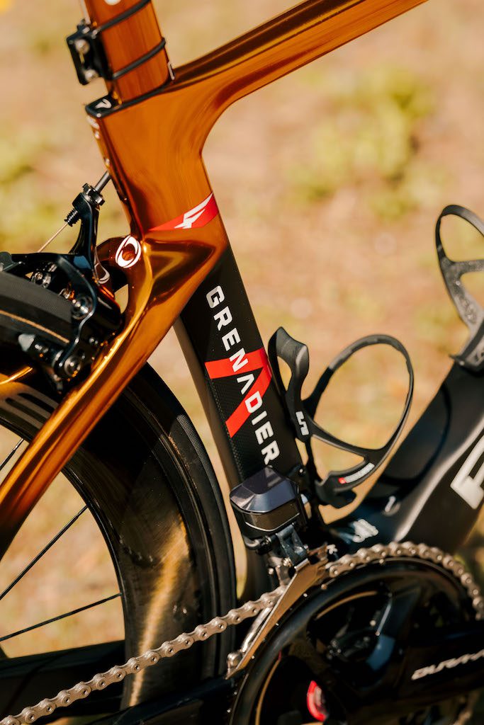 2021 Richard Carapaz Pinarello Dogma F Tokyo Champion olympique