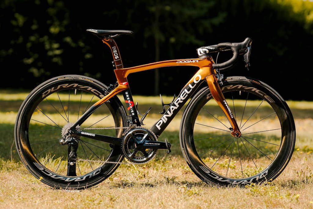 2021 Richard Carapaz Pinarello Dogma F Tokyo Champion olympique