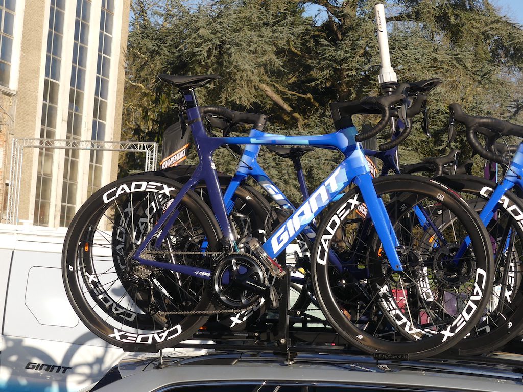 2022 Omloop Het Nieuwsblad matériel