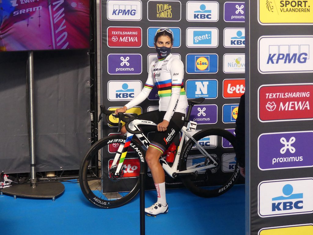 2022 Omloop Het Nieuwsblad matériel